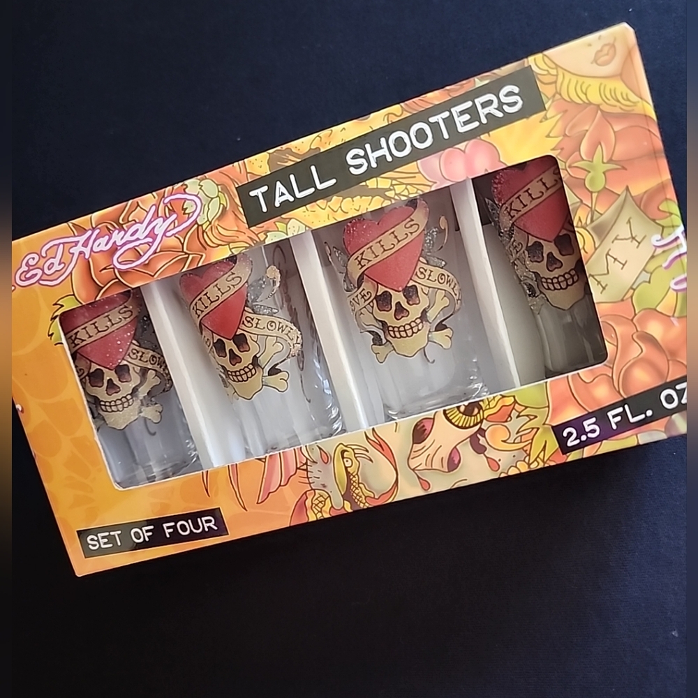 New Ed Hardy Skull Tall‎ Shooters Set - White NIB